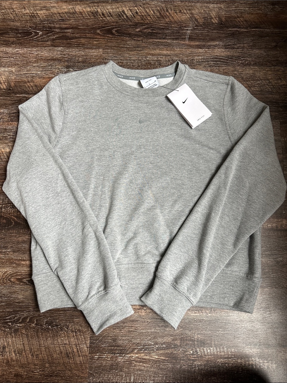Nike Men’s Crewneck Sweatshirt - Light Gray